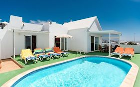 Villa Reyes
